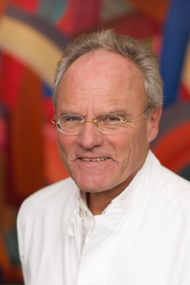 Dr. med. Peter Tolsdorff